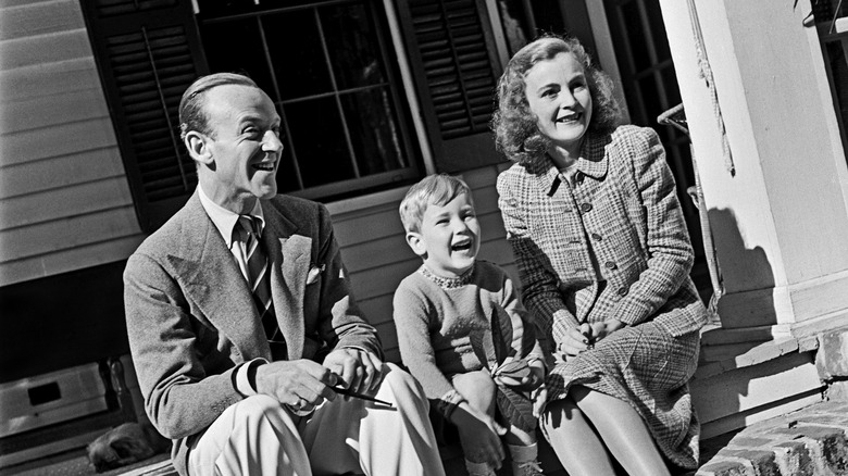 Fred Astaire Wife: Inside His Two Marriages to Phyllis Potter and Robyn Smith