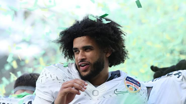 Dante Moore Net Worth and NIL Earnings: How Much Money Does Oregon QB Make?