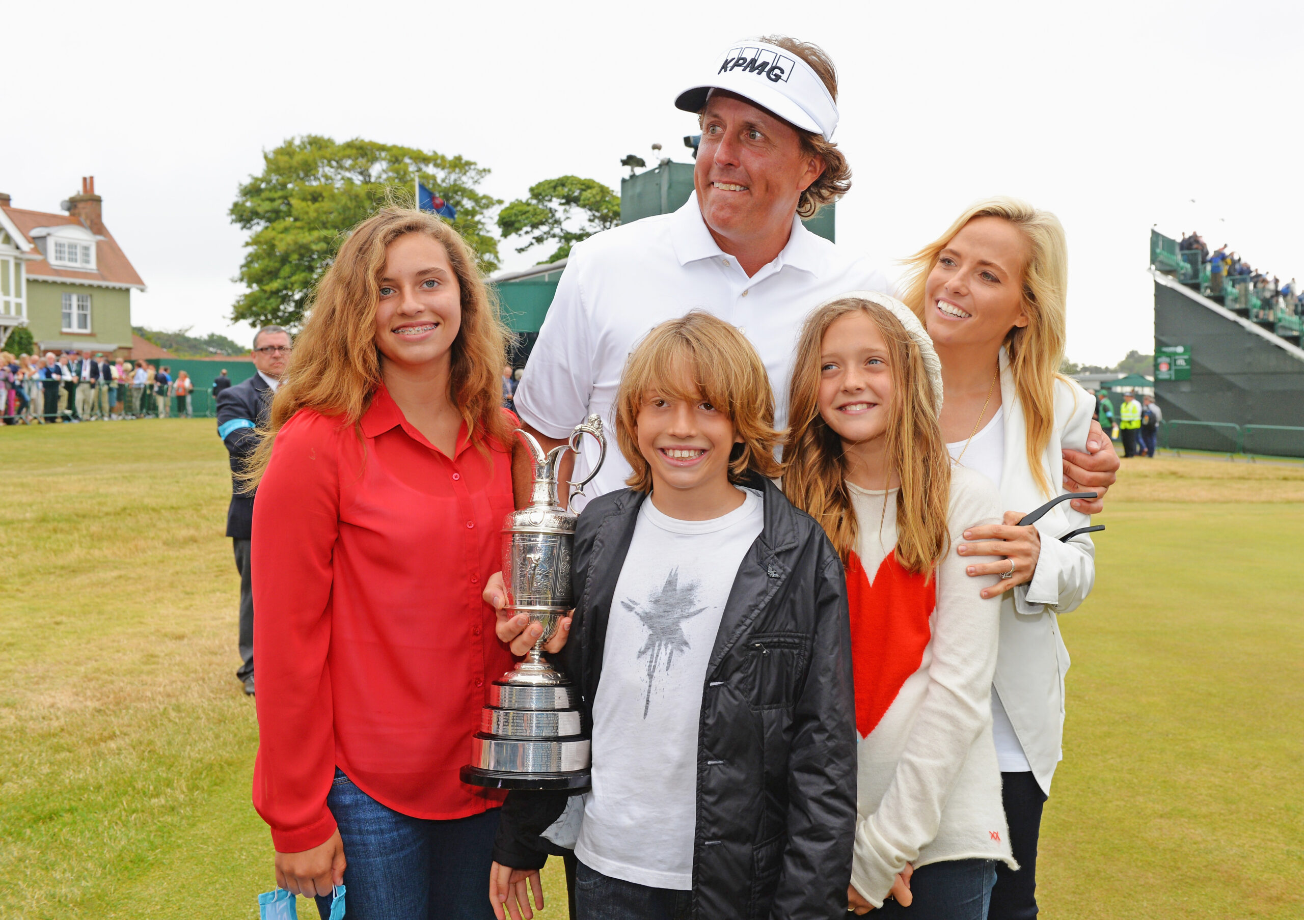 Phil Mickelson Wife: Who Is Amy Mickelson?